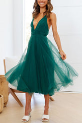 Vestido midi de malla con escote pronunciado y espalda descubierta